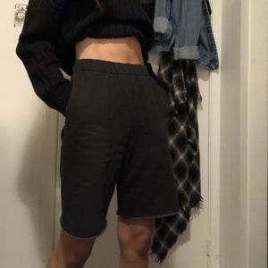 Brandy Melville Rosa Sweatshorts